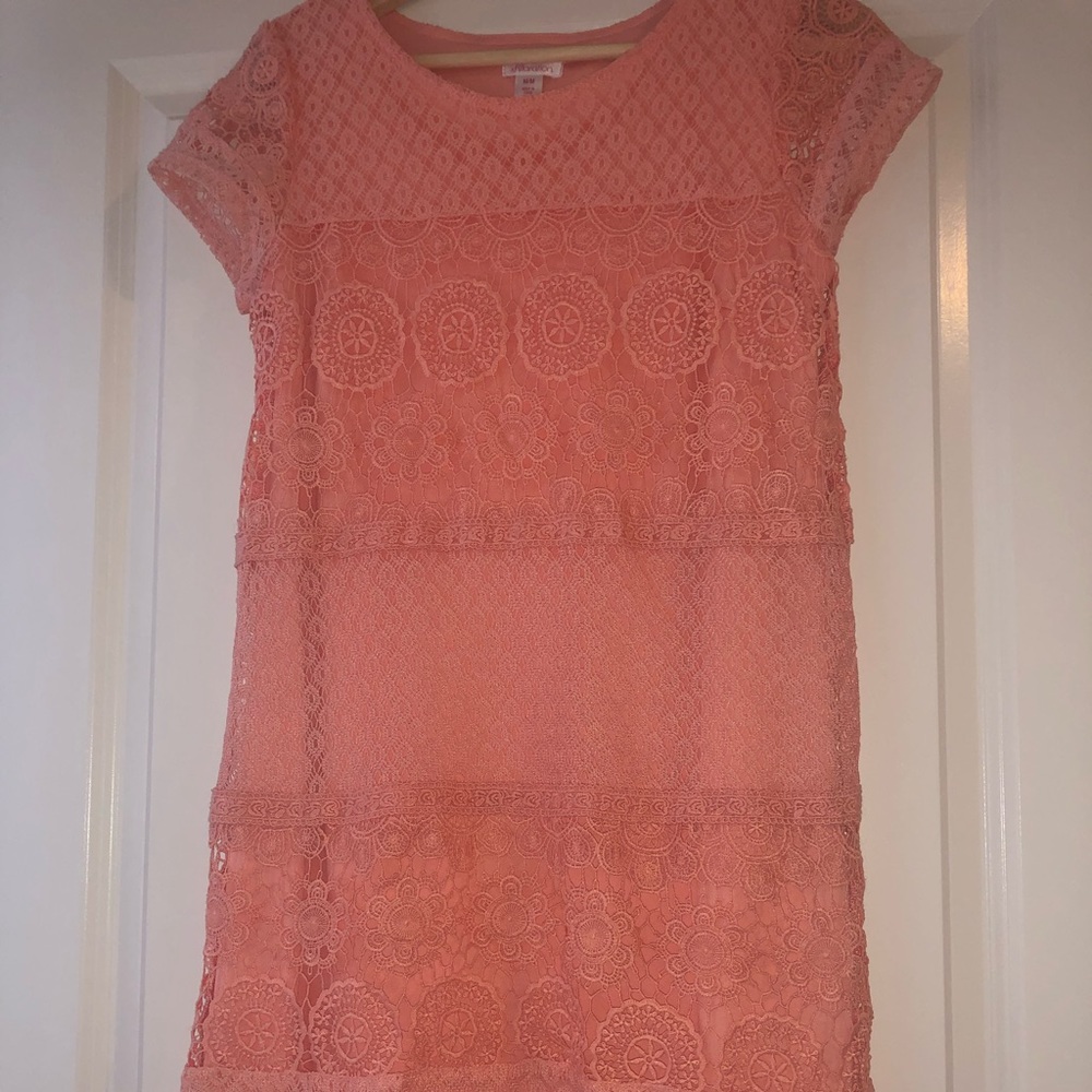 Lace pink dress